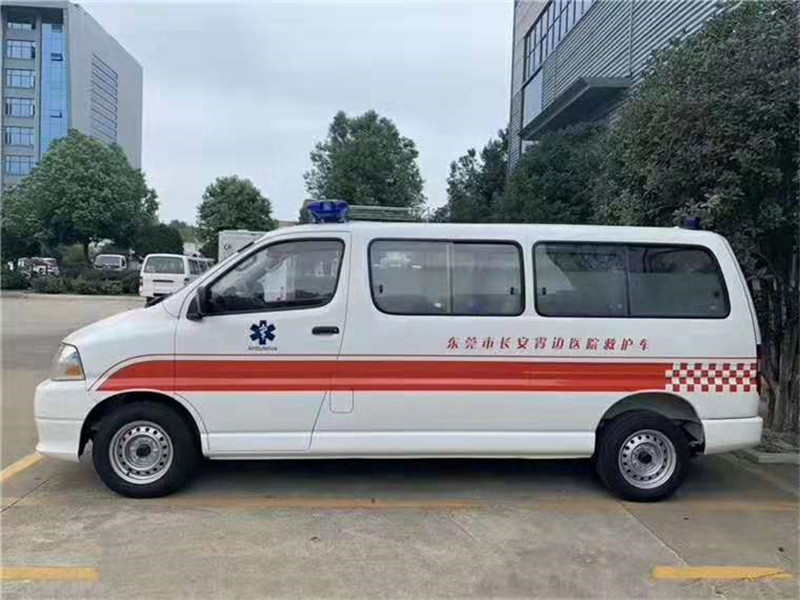 國六金杯新快運救護車(轉運型)